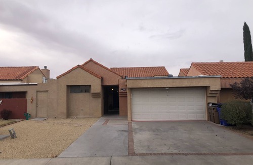 Las Cruces Apartment | Clean Studio with Kitchenette and Fresh Patio!