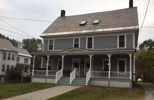 Ludlow Apartment | Clean, Updated, & Well Appointed-Family & Dog Friendly Rental