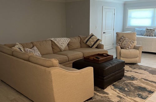 Bonita Springs House | Cleanly Renovated River House