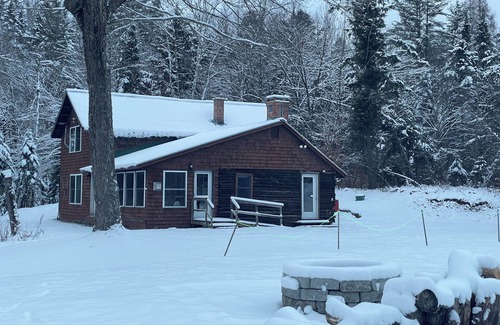 Wolcott House | Clear Pond Cottage - Escape to Private 30 Acres and Pond!