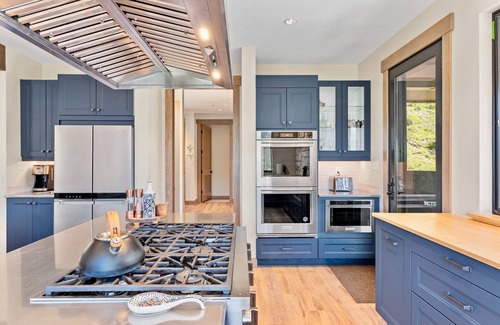 Windcliff Estates House | Clearview Luxury Home at Windcliff