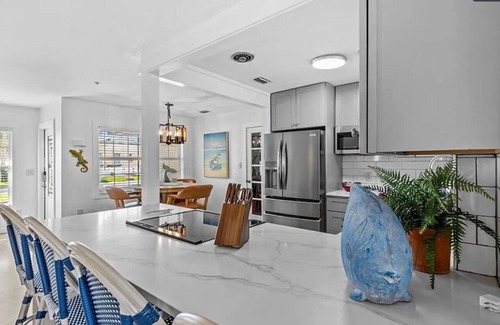 Bay Esplanade House | Clearwater Beach Oasis w/Pool and Spa