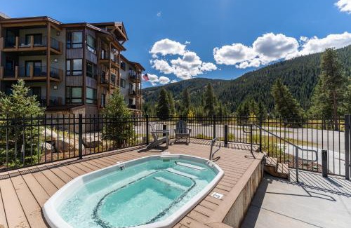 Lakeside Village Apartment | Clearwater Lofts 302 Building 1 by Summit County Mountain Retreats