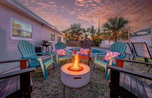 Largo House | Clearwater Near Beach&Airports HeatedPool Fire Pit