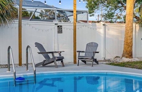 Largo House | Clearwater Near Beach&Airports HeatedPool Fire Pit