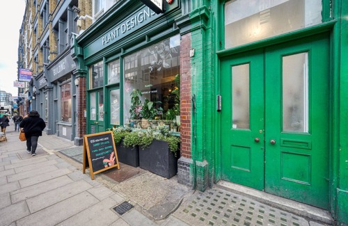 Farringdon Apartment | Clerkenwell Apt 1BR, opst Farringdon Stn 6min Chancery Ln, by Blueground