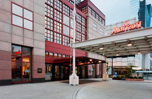 Downtown Cleveland Hotel | Cleveland Marriott Downtown at Key Tower