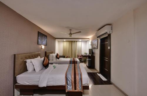 Surat Hotel | Click Hotel Yuvraj