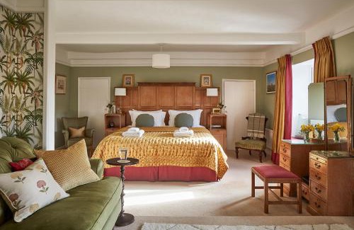 Hunstanton Bed & Breakfast | Cliff Farmhouse B&B Suites