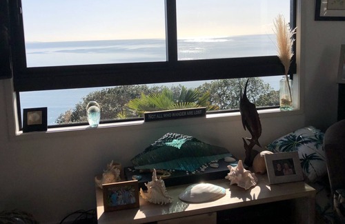 Red Beach House | Cliff top with Panoramic Sea Views