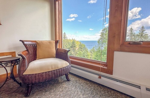 Lutsen House | Cliffhouse 679 - Lutsen, Minnesota - Cascade Vacation Rentals