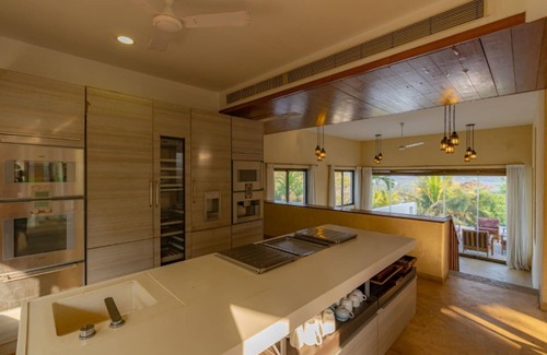 Pilerne Industrial Estates Villa | Cliffhouse by Hireavilla -5br w Pvt Pool in Saipem