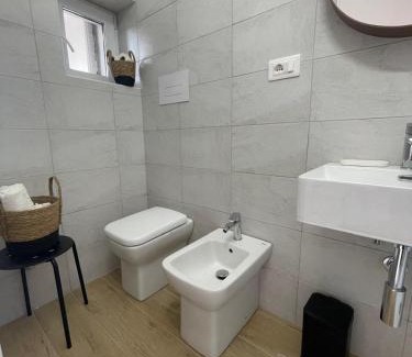 Sulmona Apartment | Cliffhouse - Guest House