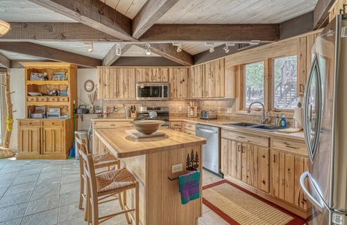 Nathrop House | Cliffside- Stunning Views- Minutes to Mt. Princeton Hot Springs