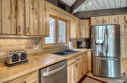 Nathrop House | Cliffside- Stunning Views- Minutes to Mt. Princeton Hot Springs