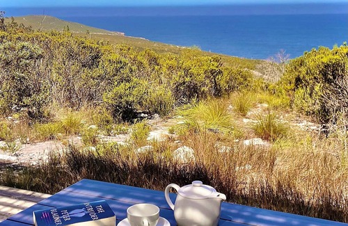 Plettenberg Bay Cabin | Clifftop Cabin with Ocean Views & Private Hikes