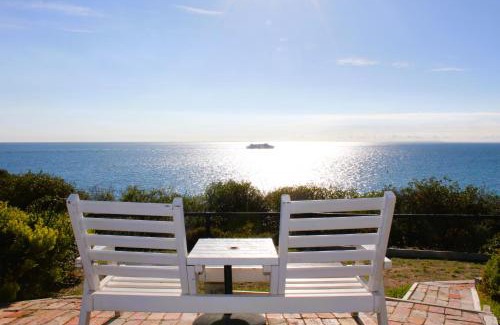 Portsea House | Clifftop Cottage at The Portsea Camp