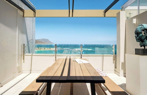 Bantry Bay Apartment | Clifton 3bed Penthouse Sea Views Dunmore Horizons