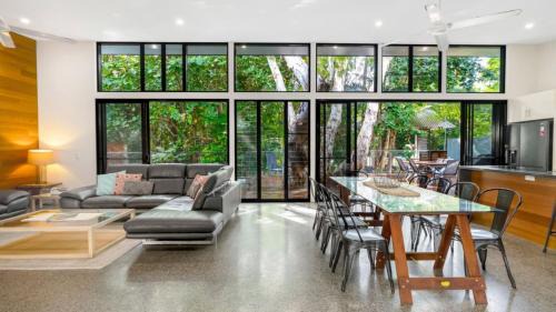 Clifton Beach House | Clifton Beach House - Clifton Beach