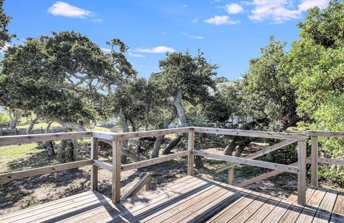 Rockport Cottage | Clifton Cottage 6031rpe 1 Bedroom Cottage by RedAwning