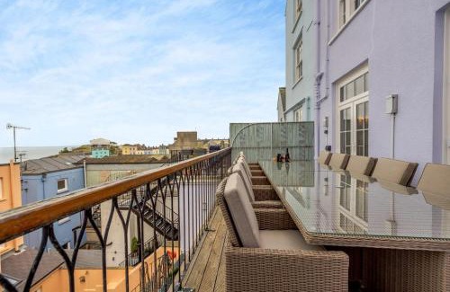 Tenby House | Clifton House