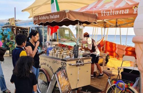 Scarborough Apartment | Clifton On Scarborough - Absolute Beachfront