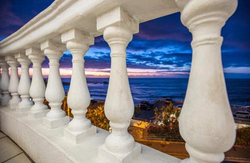 Clifton Apartment | Clifton YOLO Spaces - Clifton Beachfront Apartments