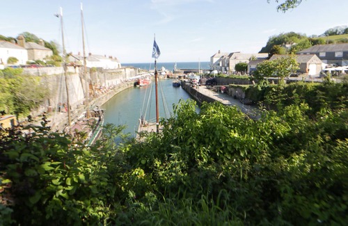 Charlestown Cottage | CLIPPER COTTAGE, family friendly, with a garden in St Austell