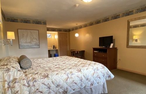Salem Hotel | Clipper Ship Inn