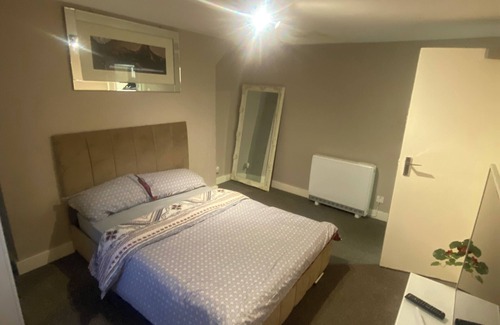 Gravesend Apartment | Clocktower Apartment