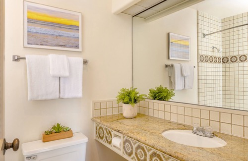 Downtown Ventura Hotel | Clocktower Inn Ventura