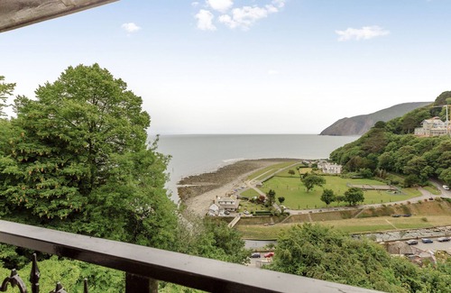 Lynmouth Cottage | CLOONEAVIN APARTMENT 4, pet friendly in Lynmouth