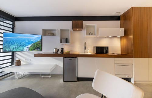 Saint-Denis Apartment | Clos de la Rivière