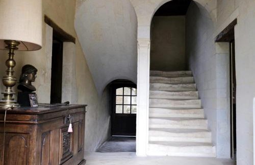 Durtal House | Clos Saint Léonard