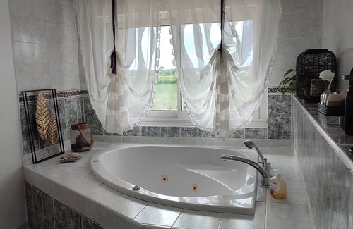 Pujols-sur-Ciron House | Clos San Gianni