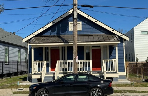 West Riverside House | 🔥CLOSE 2 UPTOWN+ZOO❤️ SLEEPS 5 & PET FRIENDLY W/FEE