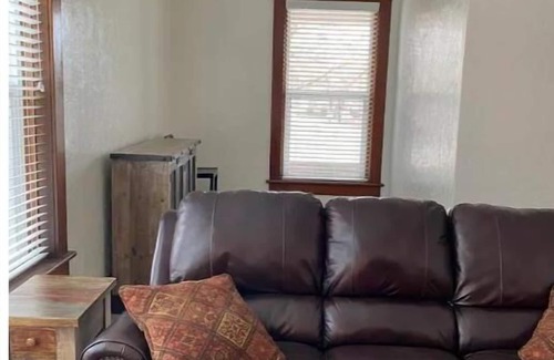 Ogden Apartment | Close & Cozy 2