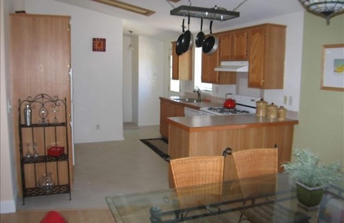 Davis House | Close in Quiet & Comfortable Home on 100+ Acres - Horse Ranch