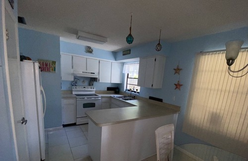 Anona House | Close to all beaches and attractions, Entire home with fenced in private pool.