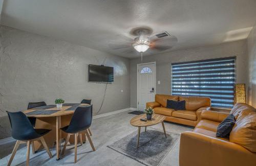 Downtown El Paso Apartment | Close to All, Restfull, Cozy Duplex B in Downtown, UTEP, Hospitals