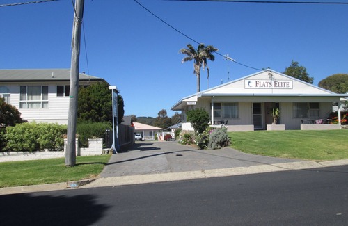 Bermagui Apartment | Close to Beach, Harbour Marina, Country Club, Golf Course, Restaurants, Cafes