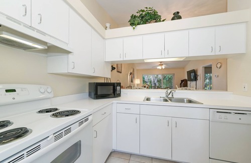 Park East Villa | Close to Beaches, Downtown, everything Sarasota