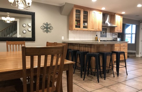 Orem North House | Close to BYU, MTC, UVU, TEMPLES - 6 bedroom-Theater-Piano-Steam Spa-Sport Court