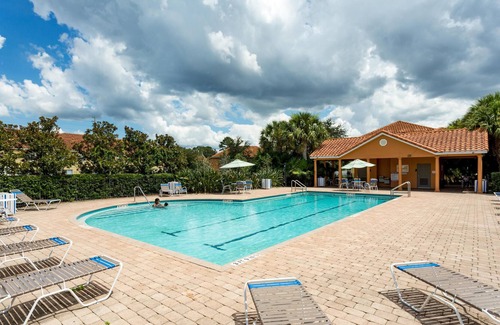 Crestwynd Bay House | Close to Disney 3 bdrm 3 bath- Unit 8 Crestwynd