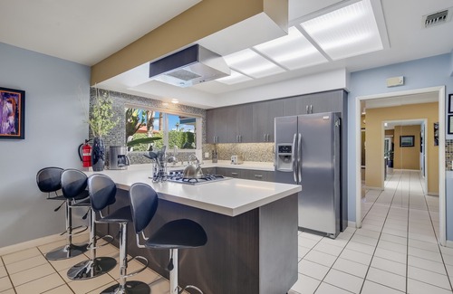 Tahquitz River Estates House | Close to Downtown Palm Springs! Great Location!