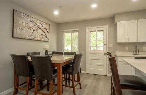 Allendale Area House | Close to Downtown Sleeps 8 Private Backyard