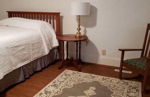 Rockfield Other | Close to Indiana Beach. Pet friendly!