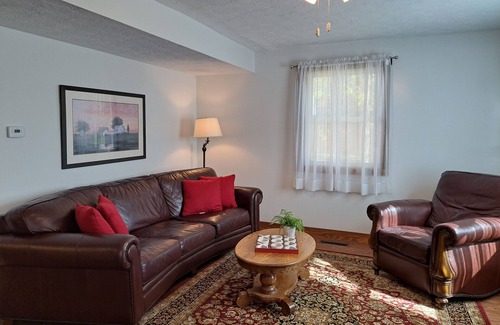 Rockfield Other | Close to Indiana Beach. Pet friendly!