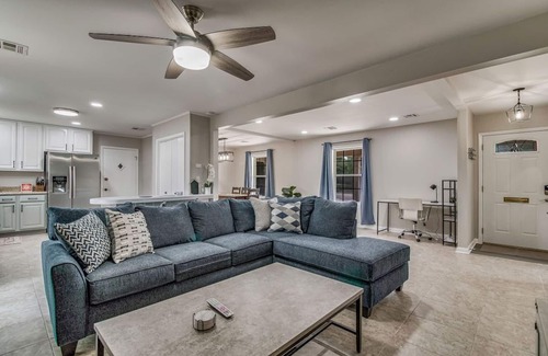 Southeast Pensacola House | Close to It All! Near Beach + Airport + Mall + Hospital + Downtown Pensacola