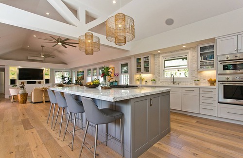 Kahala House | Close to Kahala Beach/Air Conditioning/Heated Pool/Clean/Quiet Neighborhood